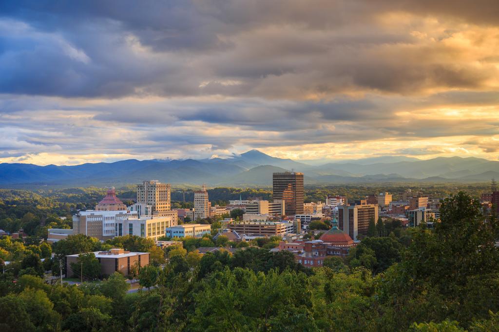 Hampton Inn Asheville - Biltmore Area Dış mekan fotoğraf